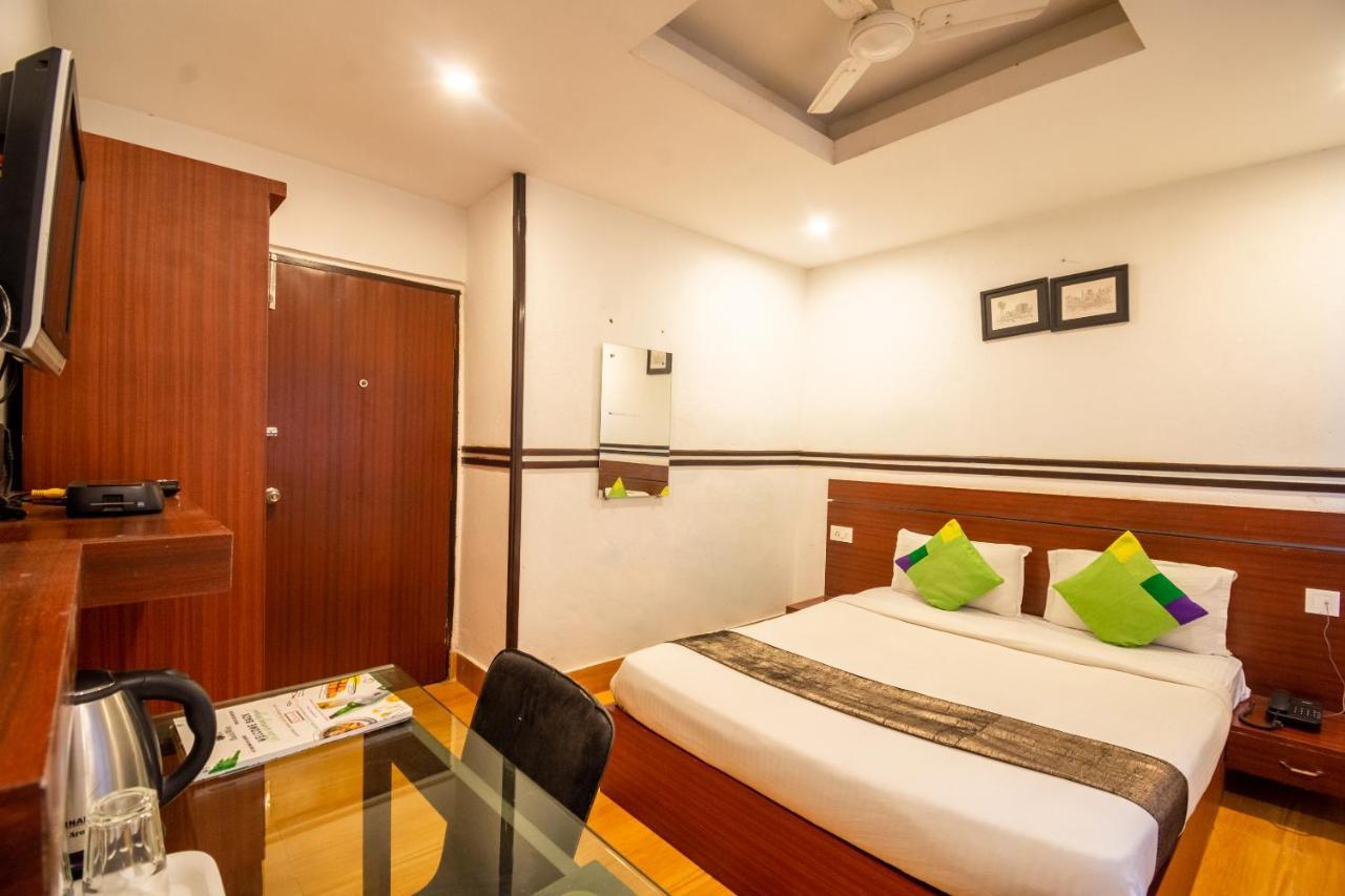 Opiam B&B A Business Hotel 加尔各答 外观 照片