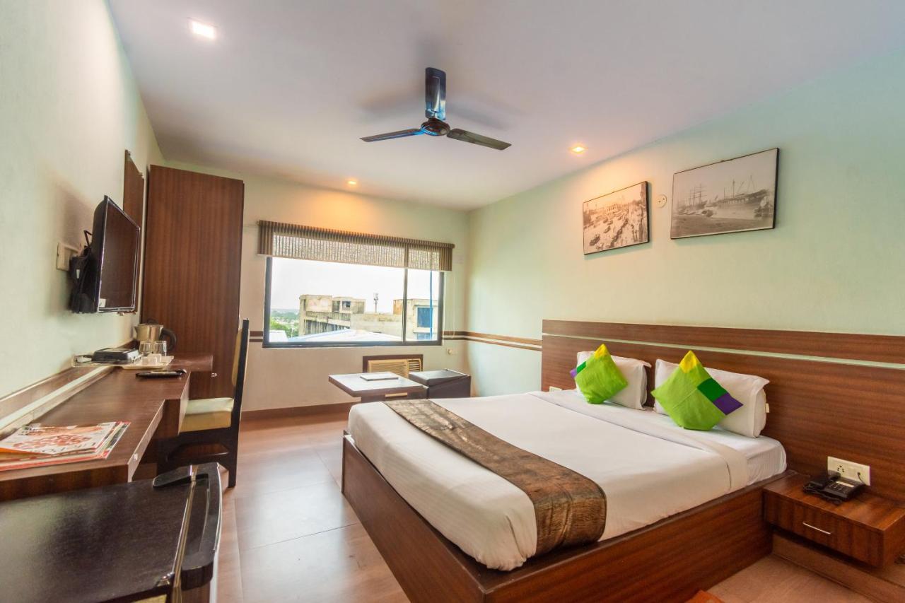 Opiam B&B A Business Hotel 加尔各答 外观 照片